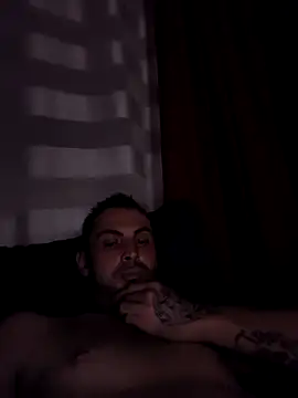 papichulo0099 online show from 11/03/25, 08:21