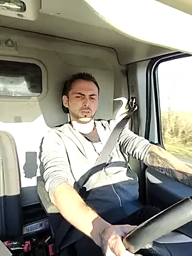 papichulo0099 online show from 11/07/25, 07:08