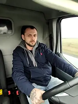 papichulo0099 online show from 02/10/26, 06:39