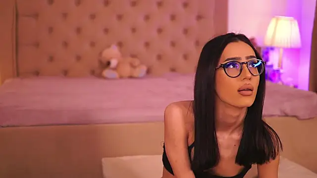 ChloeObril online show from 04/02/26, 03:37