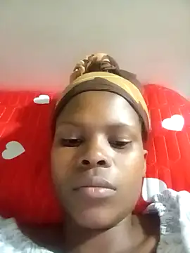 Caramelchick01 online show from 10/03/25, 09:56