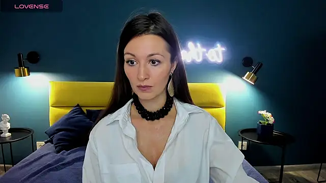 Snapshot of Joan_Nelson chatting on 09/11/25, 01:28 Joan Nelson online show from 09/11/25, 01:28