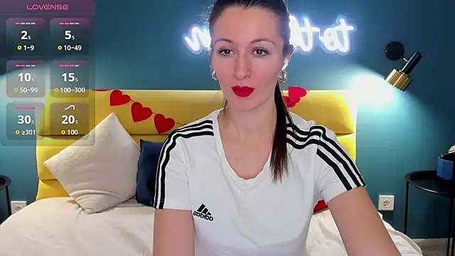 Joan Nelson online show from 02/16/26, 01:24