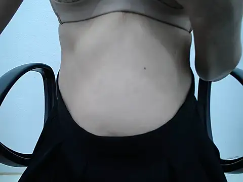  Lady- online show from 10/16/25, 08:32