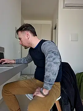 mrlyuis online show from 02/24/26, 12:58