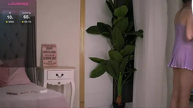 RebeccaRese online show from 06/01/26, 09:11