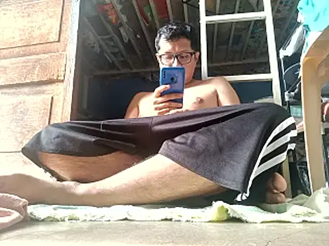 Snapshot of Kj_Gigolo chatting on 04/07/26, 01:22 Kj Gigolo online show from 04/07/26, 01:22