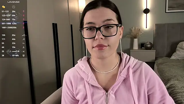 LubaStadt online show from 12/22/25, 07:11