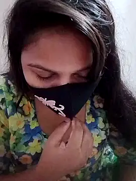 Snapshot of angel_tisha07 chatting on 11/25/25, 12:27 angel tisha07 online show from 11/25/25, 12:27