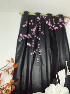 Scarlett05 online show from 04/12/26, 02:16