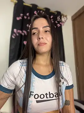 Scarlett05 online show from 06/30/26, 02:01
