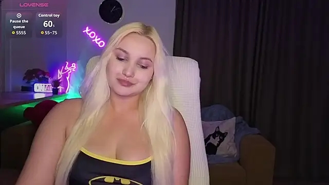 Snapshot of adrelaxina chatting on 06/21/26, 06:10 adrelaxina online show from 06/21/26, 06:10