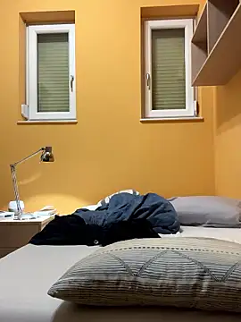 Snapshot of Raveman chatting on 10/10/25, 07:46 Raveman online show from 10/10/25, 07:46