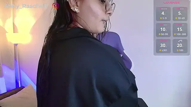 Snapshot of Abby_Raschell chatting on 06/07/26, 04:05 Abby Raschell online show from 06/07/26, 04:05
