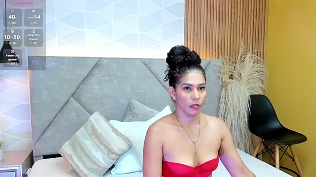 Brunnette Sensation online show from 12/17/25, 08:15