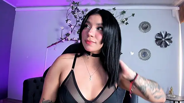 emy williams online show from 05/12/26, 07:33
