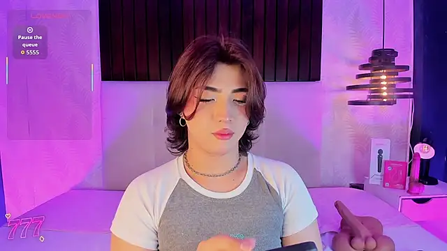 Creamy Angelo online show from 05/31/26, 09:49