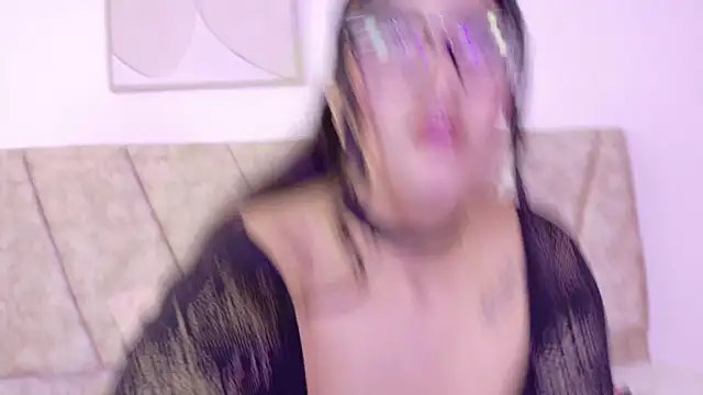 Miia Parker online show from 09/09/25, 12:15