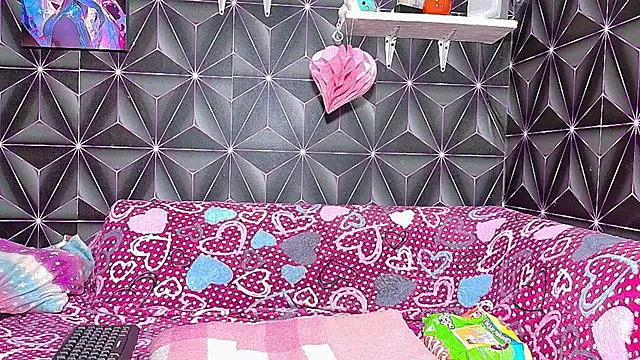 Shantall ks online show from 02/26/26, 03:27