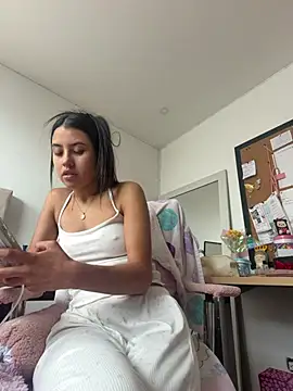 Victoria alson online show from 07/05/26, 04:25