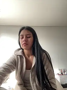 Victoria alson online show from 07/07/26, 12:42