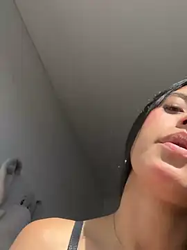 Victoria alson online show from 07/28/26, 02:13