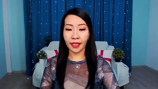 LiaPak online show from 11/10/25, 01:04