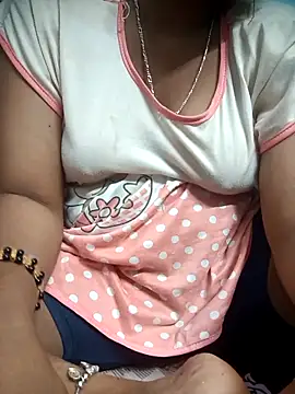 Snapshot of hoty-jawani chatting on 12/19/25, 08:49 hoty-jawani online show from 12/19/25, 08:49