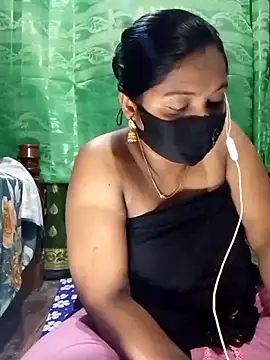 Mistompa24 online show from 04/13/26, 02:55