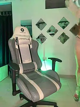 Bella-kim- online show from 03/04/26, 03:23