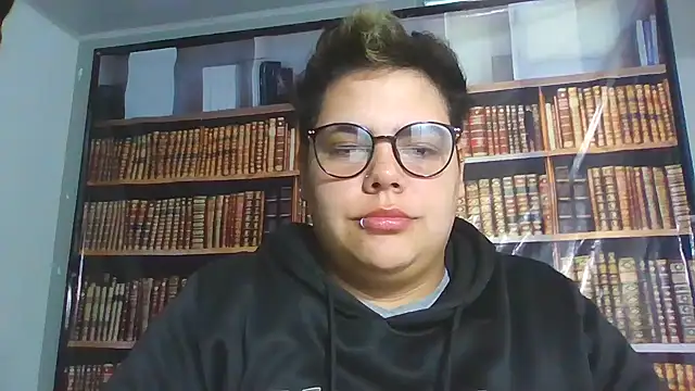 Hailey Curvy online show from 11/11/25, 11:10