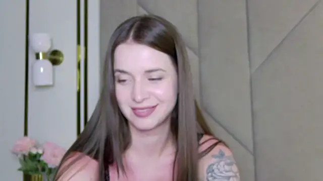Touch me online show from 06/12/26, 04:17