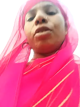 Snapshot of Rubi_sarma chatting on 10/25/25, 11:40 Rubi sarma online show from 10/25/25, 11:40