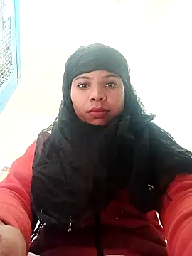 Snapshot of Rubi_sarma chatting on 11/16/25, 03:45 Rubi sarma online show from 11/16/25, 03:45