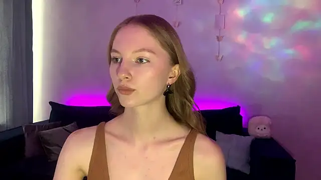 BrightAnnie online show from 09/13/25, 01:11