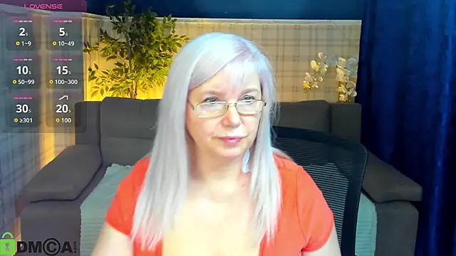 Snapshot of Hella_Fabel chatting on 05/04/26, 01:34 Hella Fabel online show from 05/04/26, 01:34