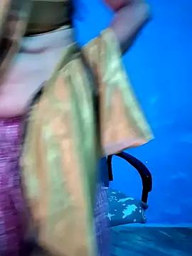 Snapshot of jaan-step chatting on 11/22/25, 05:12 jaan-step online show from 11/22/25, 05:12