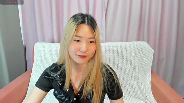 Aisi 18 online show from 09/10/25, 08:14