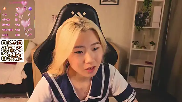 Aisi 18 online show from 01/13/26, 01:11