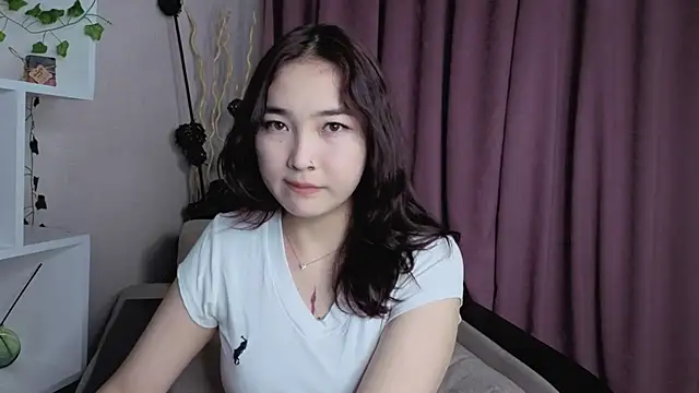 ColettaMejias online show from 11/28/25, 09:06