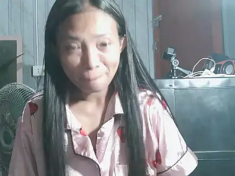 pinayhotii online show from 11/16/25, 09:20