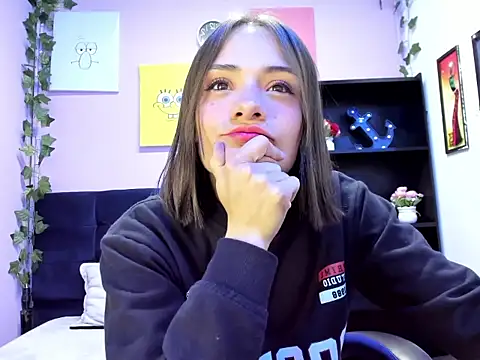 Snapshot of Tammy_Thompson_ chatting on 09/18/25, 01:46 Tammy Thompson online show from 09/18/25, 01:46