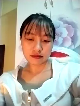   Sasulq   online show from 09/17/25, 04:08