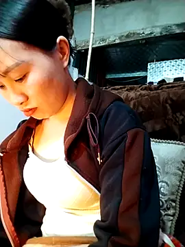   Sasulq   online show from 11/28/25, 02:14