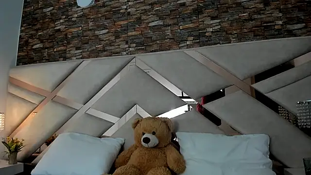 Valery Brand online show from 10/03/25, 12:13