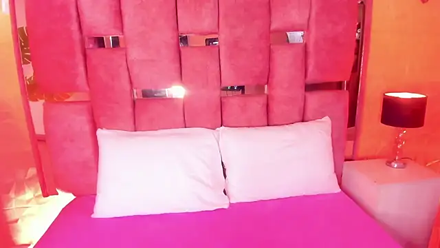 Snapshot of Valery_Brand chatting on 07/16/26, 11:49 Valery Brand online show from 07/16/26, 11:49