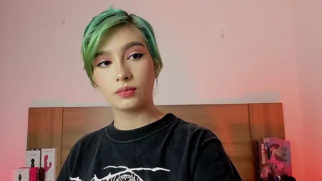 Akatsumi  online show from 01/16/26, 09:30