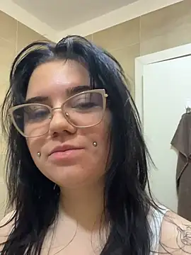 Snapshot of AbbyPearll chatting on 02/13/26, 09:27 AbbyPearll online show from 02/13/26, 09:27