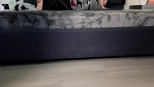 Calipso Parisi online show from 11/06/25, 12:39