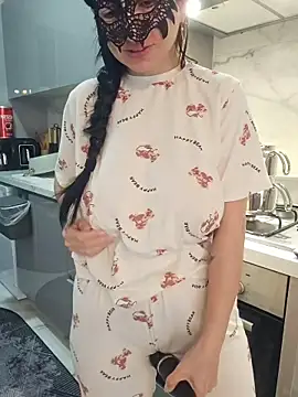 0gece0 online show from 12/05/25, 09:40